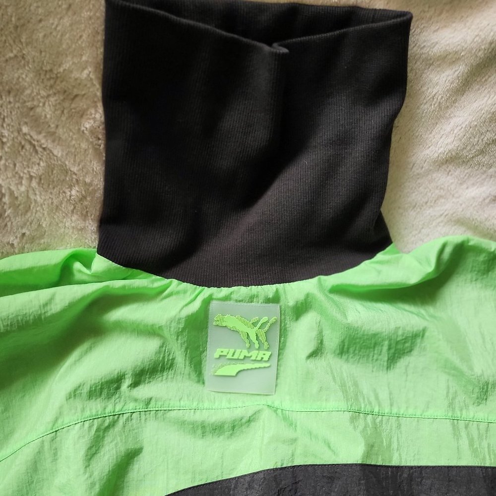 Women's Puma pullover jacket